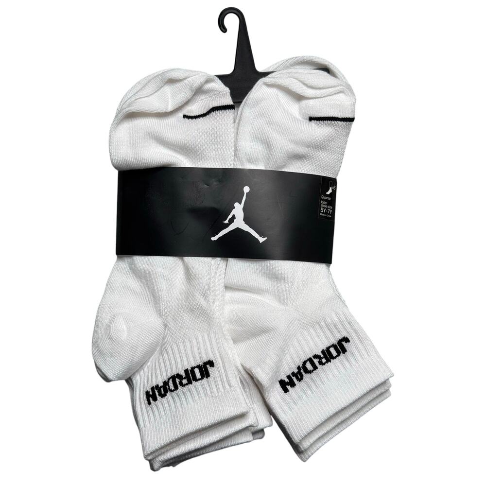 Nike Youth Quarter Cut Sock 5Y-7Y Sz 9-11 White & Black 6 Pairs